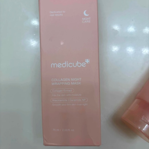 Medicube Other - Medicube Collagen Overnight Wrapping Peel Off Facial Mask Elasticity & Hydration